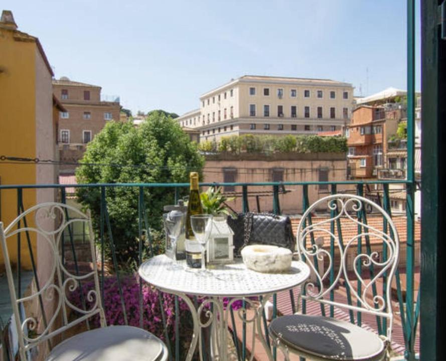 Borgo Pio 66 Apartamento *